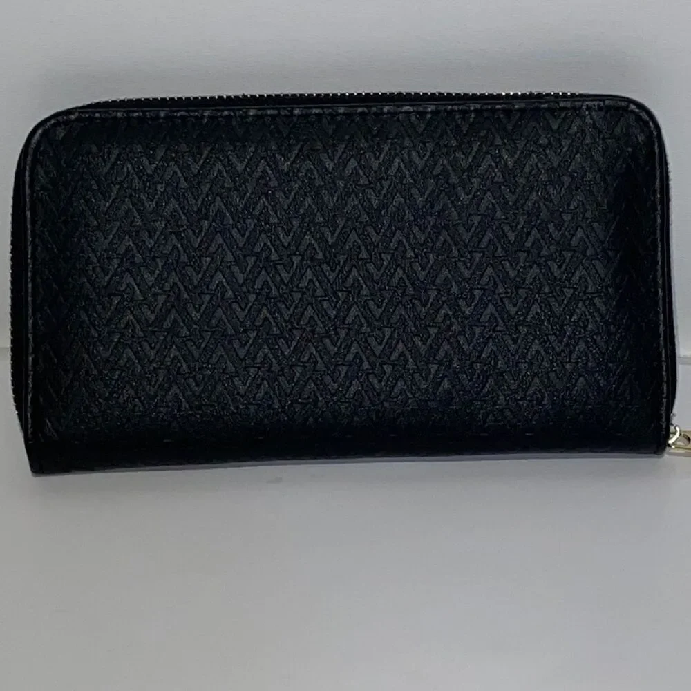 Adienne Vittadini Black‎ Card wallet zippered 4x8